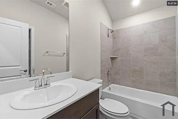 523 Rock Creek Dr — Photo 9