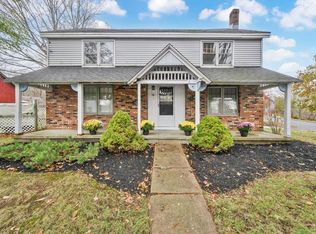 4 Leonard Rd, Stafford Springs, CT 06076