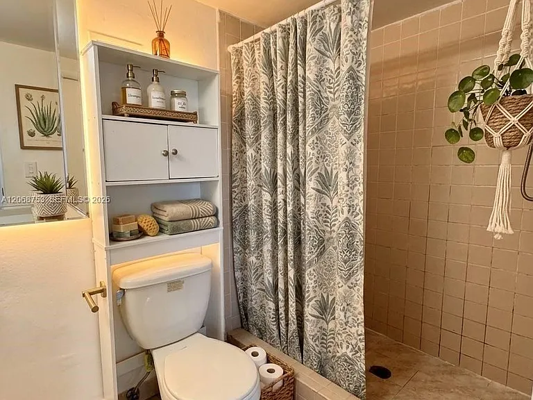 8750 N Sherman Cir #505 — Photo 18