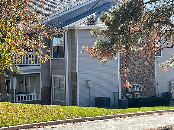 Second Level Corner Unit