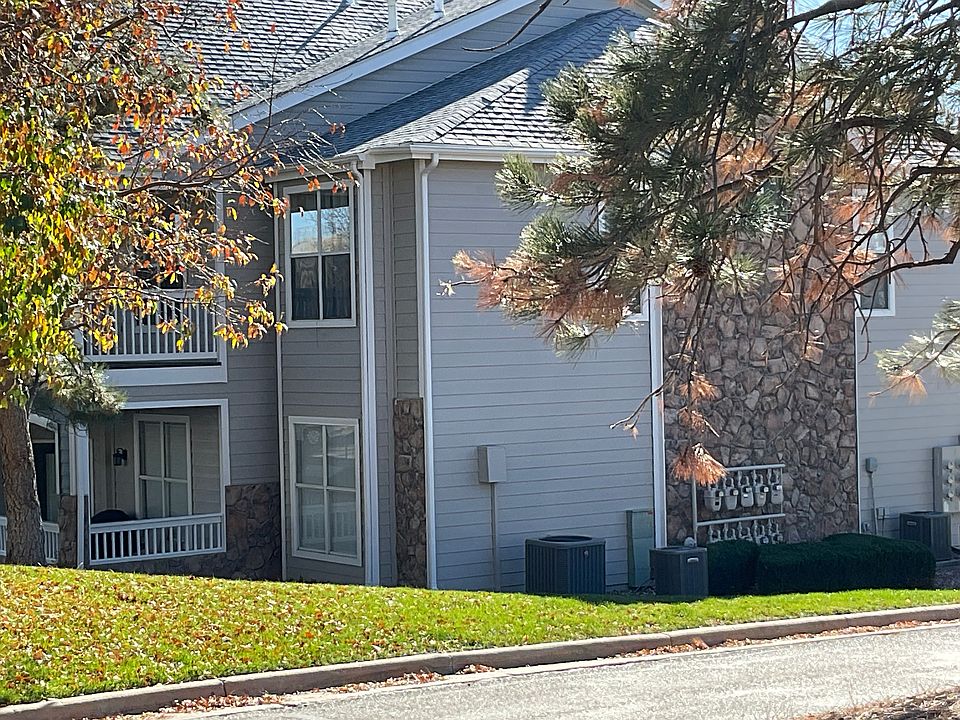 Second Level Corner Unit