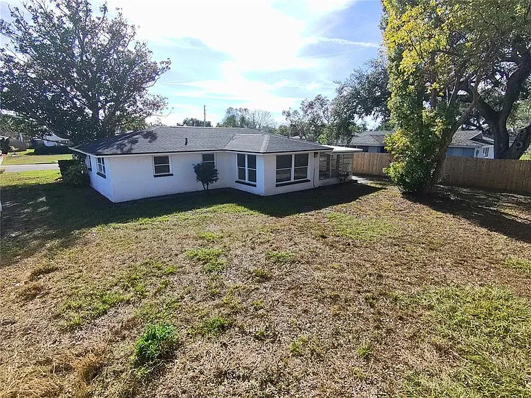 7521 Bougenville Dr — Photo 9