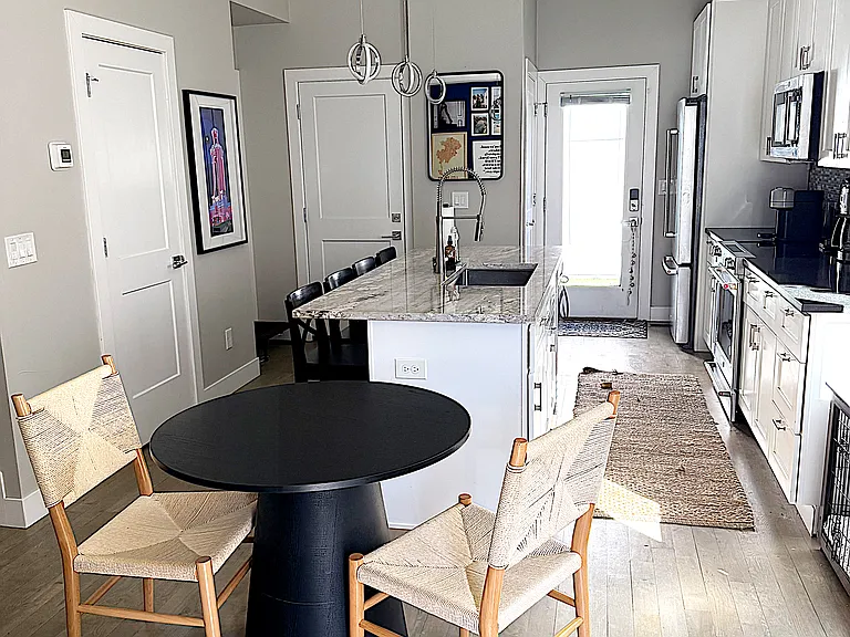 Kitchen - door to garage and door to outside area
