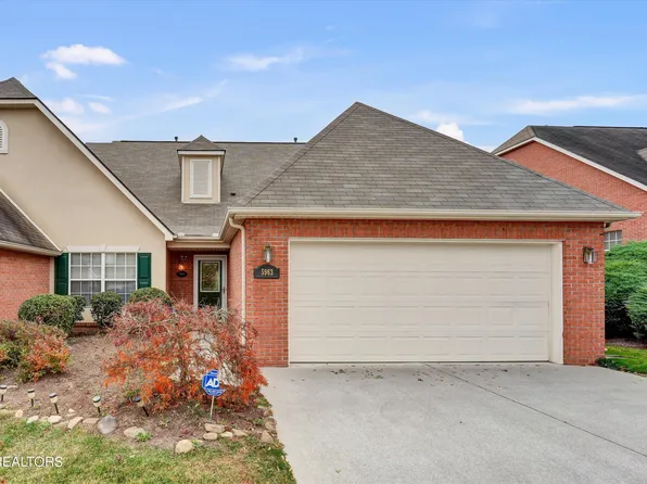 5963 Round Hill Ln, Knoxville, TN 37912