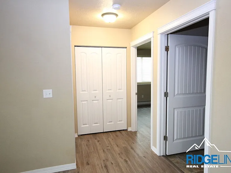 2326 14th Ave S #5 — Photo 10