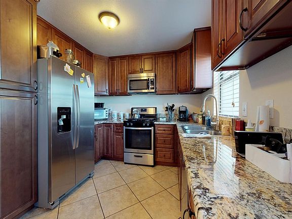 4th image of 13115 E V12 Ave