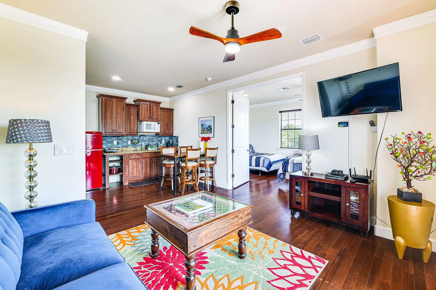 1 bed, 1.0 bath, 1097 sqft, $3,580 — Photo 1