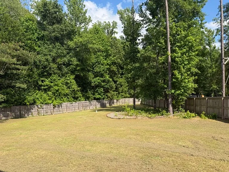 251 Melody Ln — Photo 19