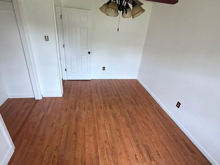 114 Spanish Cv — Photo 12
