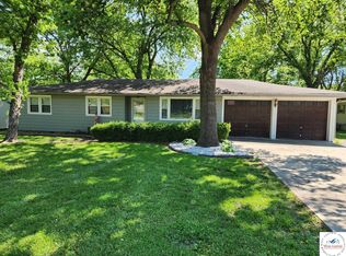 1106 S 8th St, Clinton, MO 64735
