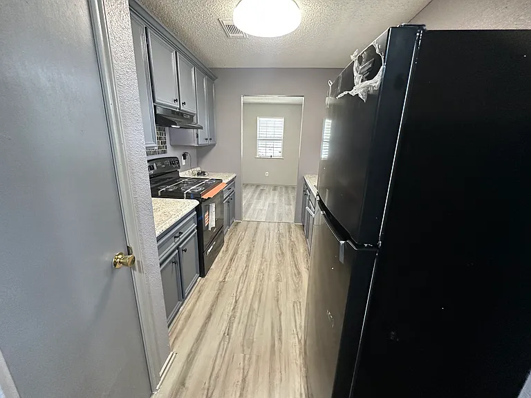 7222 Speaker St — Photo 8