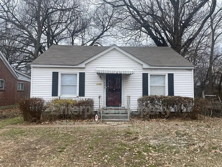 599 Houston St — Photo 3