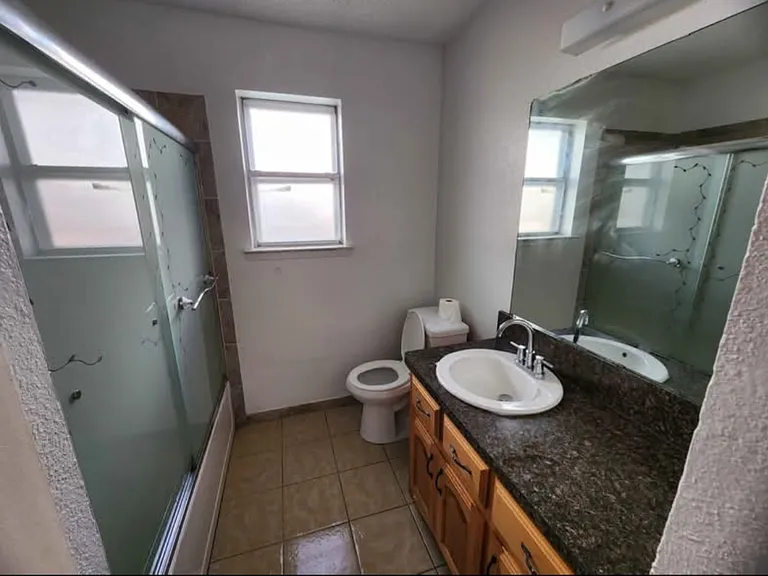 6460 Old Mill Cir — Photo 14