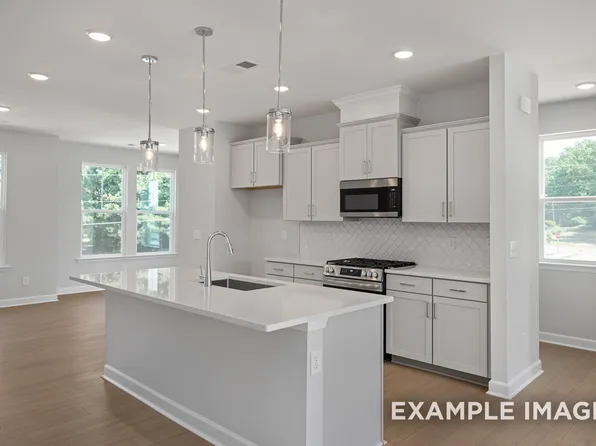 111 Broadway St, Knightdale, NC 27545