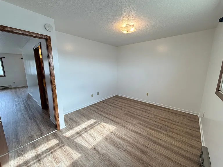 3211 John Ave — Photo 10