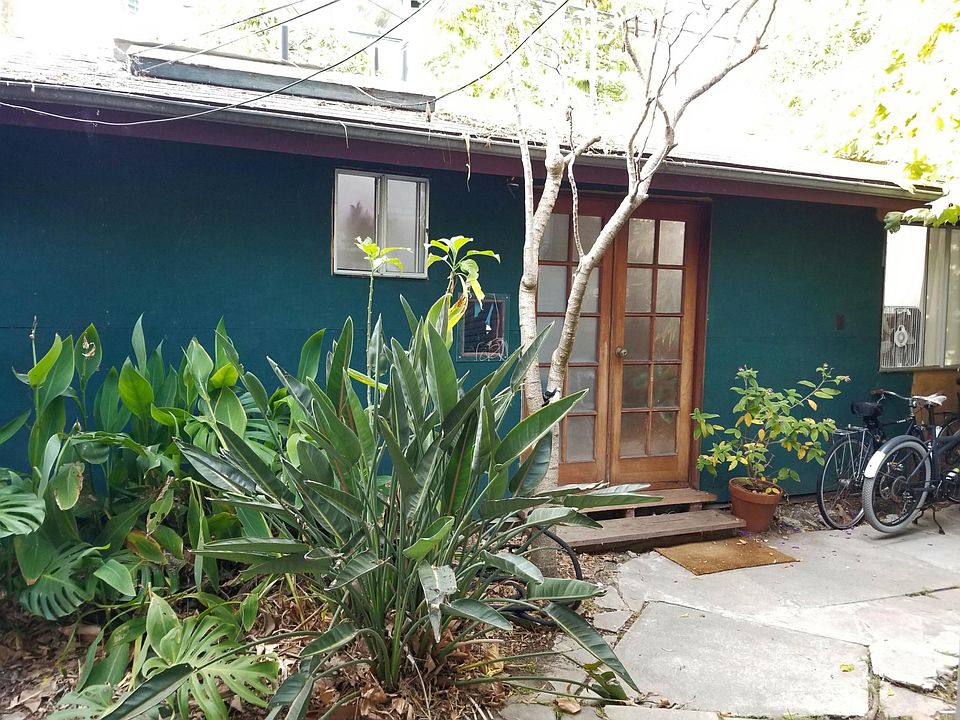 1st image of 303-1/2C Brooks Ave