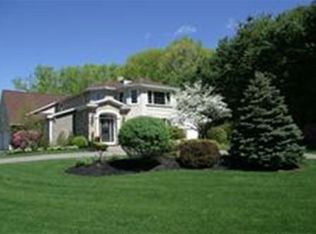 463 White Pond Rd, Lancaster, MA 01523