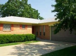 408 Summit Dr, Richardson, TX 75081