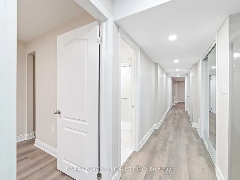 98 Benhurst Cres #BASEMENT — Photo 13