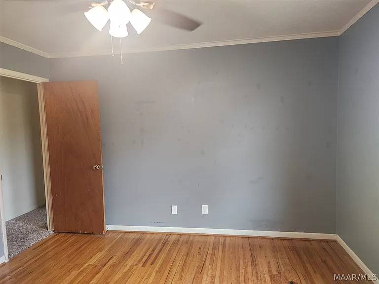 1203 Oates Rd — Photo 26