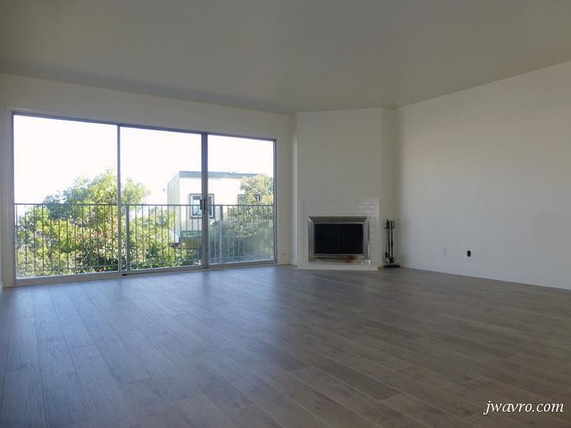 1st image of 785 Burnett Ave APT 12
