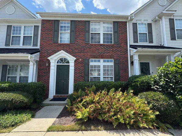 34 Spring Crossing Cir #34, Greer, SC 29650