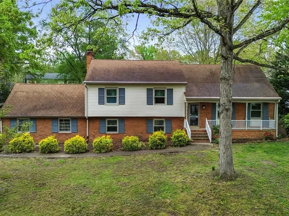 9232 Groomfield Rd, North Chesterfield, VA 23236