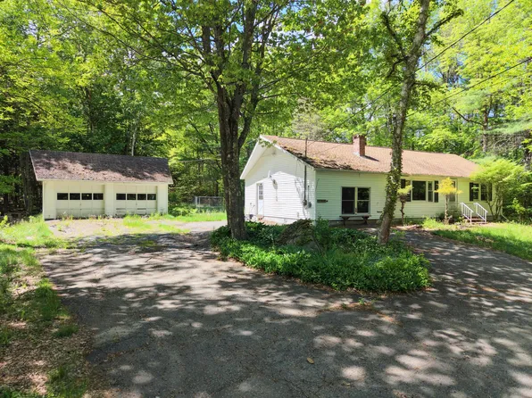 7 Guptill Road, Belgrade, ME 04917