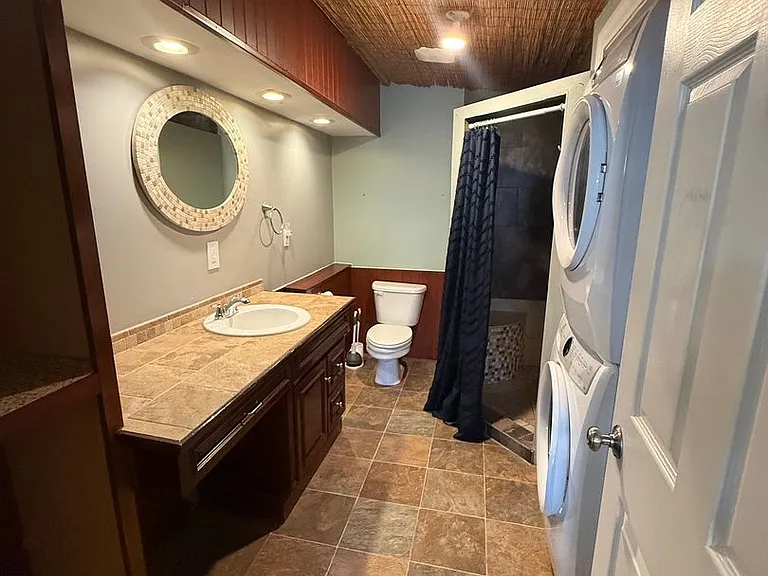 520 Walnut St #A — Photo 9