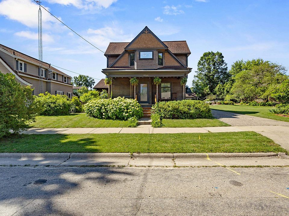 1st image of 2248 15th St