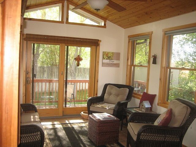 2nd image of 417 Lucas Ave