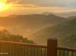 2778 Overholt Trl, Sevierville, TN 37862