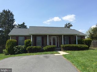 108 Meadowlark Ct, Winchester, VA 22602
