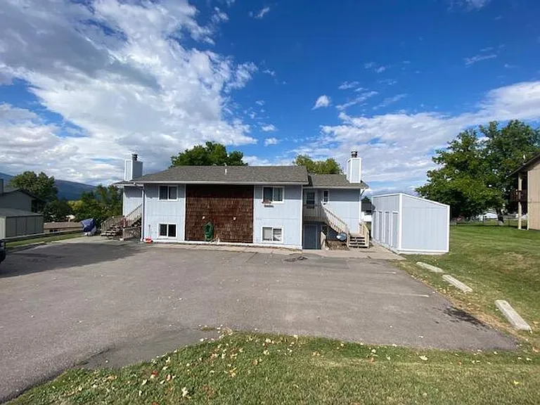 2314 Hillview Ct — Photo 2