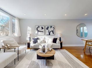 26 Balaby Cres, Toronto, ON M3C 2B7