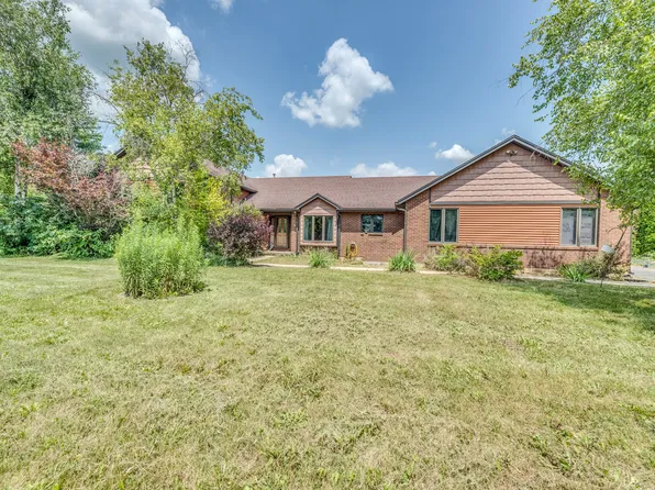 41W700 Lenz Rd, Elgin, IL 60124