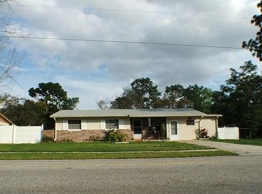 1st image of 1176 Park Dr