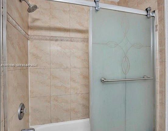 5th image of 1154 NE 103rd St #1