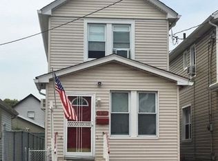 13214 86th St, Ozone Park, NY 11417