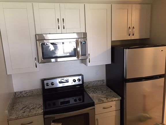 3rd image of 980 Kiely Blvd Unit 304