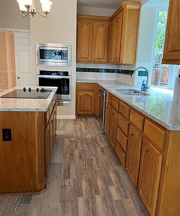 2nd image of 4581 Hinton Dr