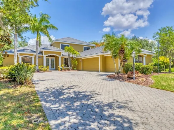 8005 Megan Hammock Way, Sarasota, FL 34240