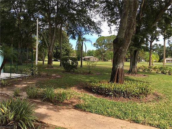 5th image of 19495 Poppytree Ct