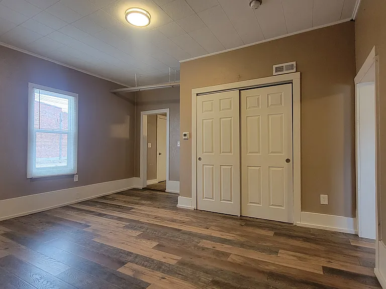 3807 State St — Photo 3