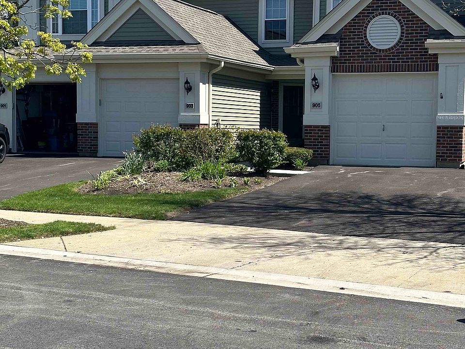 1st image of 903 Little Falls Ct