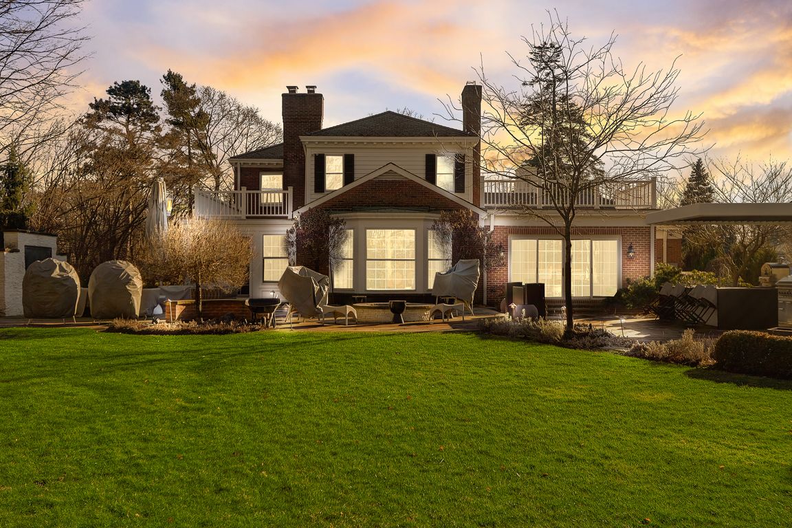 17701 Shaker Blvd, Shaker Heights, OH 44120 Zillow