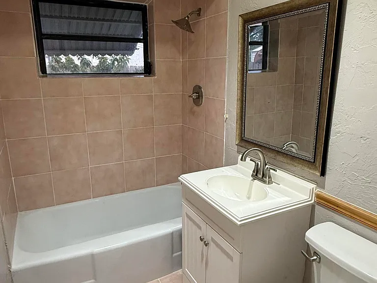 817 Elm Rd — Photo 12