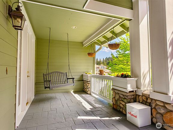 5th image of 8305 144th Avenue SE