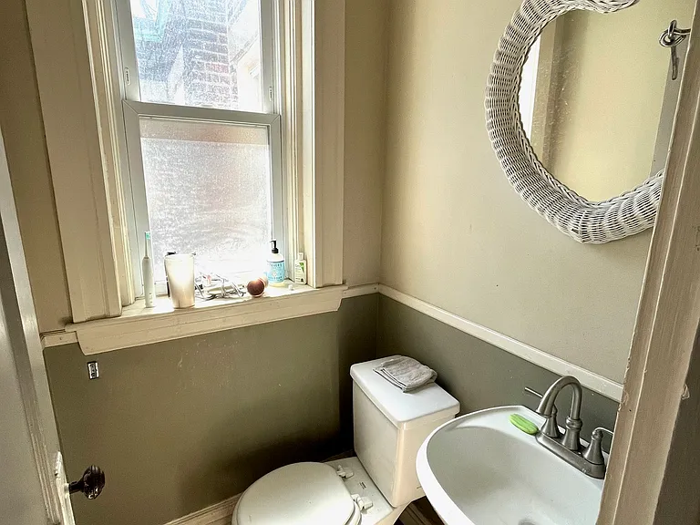 317 Saint Paul St — Photo 14
