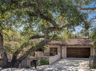 1056 Pine Oak Ln, Pasadena, CA 91105